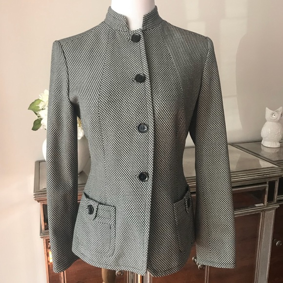 Calvin Klein Jackets & Blazers - CALVIN KLEIN Spring Jacket Sz 4